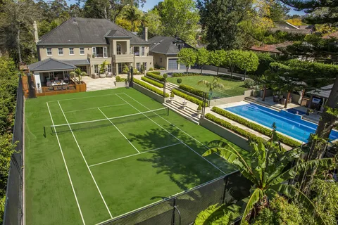 Designing a Sports Villa: Gym, Pool, Tennis Court Guide